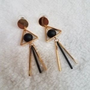 Beauty Golden Triangle Geometric Earring